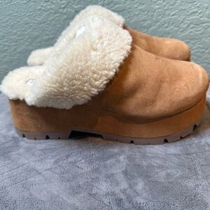 Steve Madden Tan Suede Fur-Lined Mules